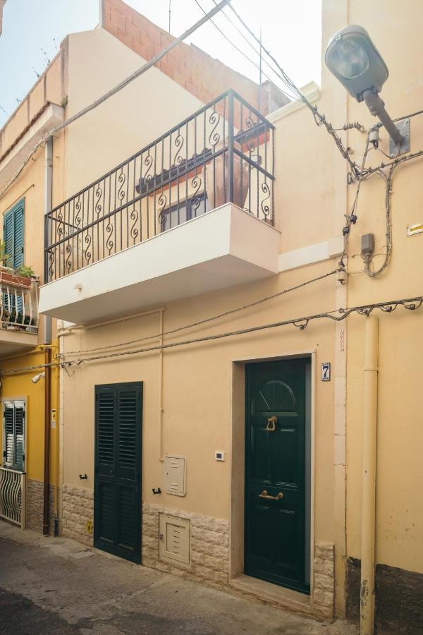 Iflat Cimarosa Home In The Historic Center Noto Esterno foto